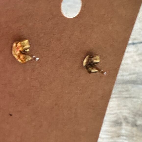 GLH Initial GOLD EARRINGS BOGO FREE VINTAGE - Picture 4 of 4